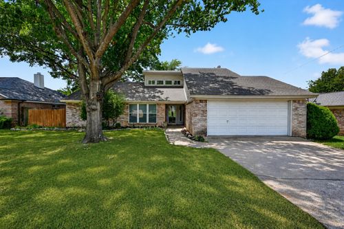 4610 Bellefontaine Ct, Arlington, TX, 76017-2179 | Card Image
