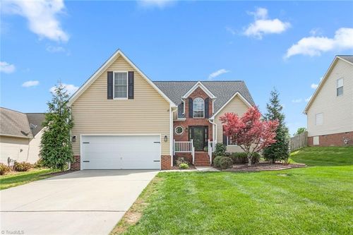 108 Brightleaf Ct, Archdale, NC, 27263-3193 | Card Image
