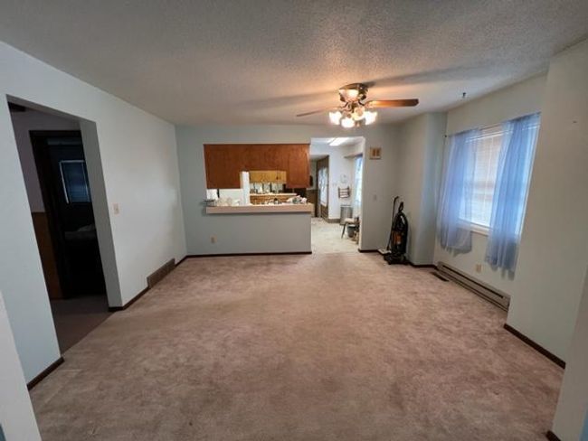 Living room.jpg | Image 37