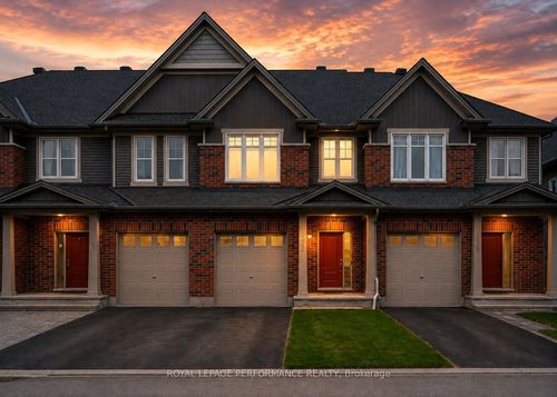 338 Alasken Dr, Gloucester, ON, K1T0M4 | Card Image