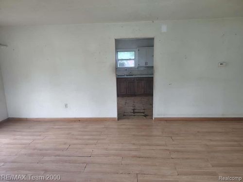1270 Watson St, Erie, MI, 48133-9678 | Card Image
