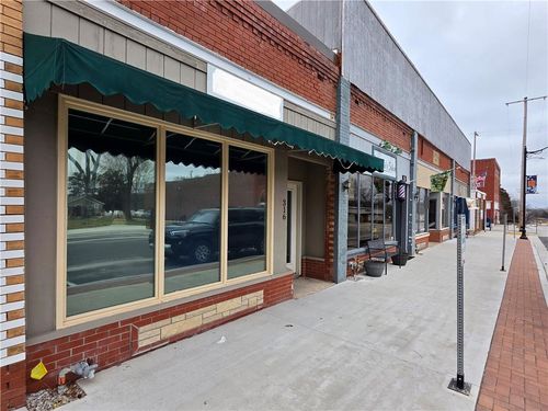 316 E Nelson St, Edgerton, KS, 66021-2147 | Card Image