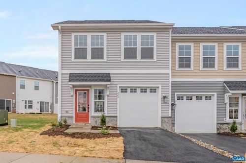86 Springfed Ln, WAYNESBORO, VA, 22980-8954 | Card Image