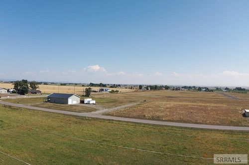 292 N N 2340 E, Saint Anthony, ID, 83445-1241 | Card Image