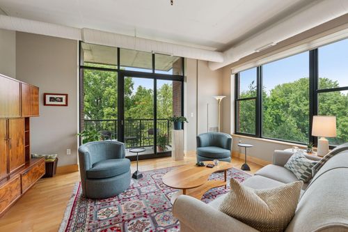 unit-b302-150 2nd St Ne, Minneapolis, MN, 55413-2299 | Card Image