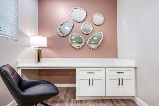 Detailed view of wood finished floors and baseboards | Image 20