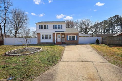 54 Avella Ct, Newport News, VA, 23601-1161 | Card Image