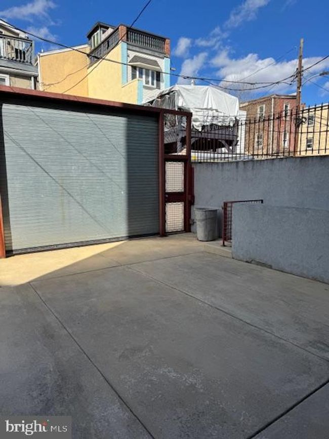 1129 Green St, Townhouse with 5 bedrooms, 5 bathrooms and null parking in PHILADELPHIA PA | Image 12