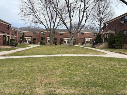 2-74-81 220th St, Oakland Gardens, NY, 11364-3015 | Card Image