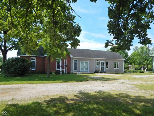 7518 N County Road 75 E, Lizton, IN, 46149-9313 | Card Image