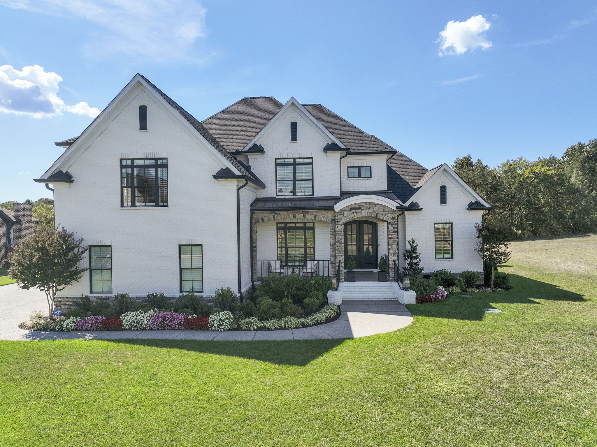 Harrisburg Ln, Mount Juliet, TN 37122