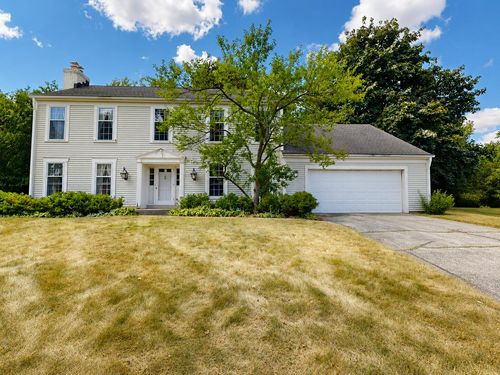18075 Whippletree Ct, BROOKFIELD, WI, 53045-4238 | Card Image