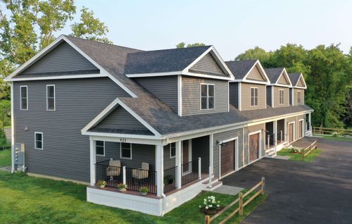 3-925 Falls Rd, Shelburne, VT, 05482-7033 | Card Image