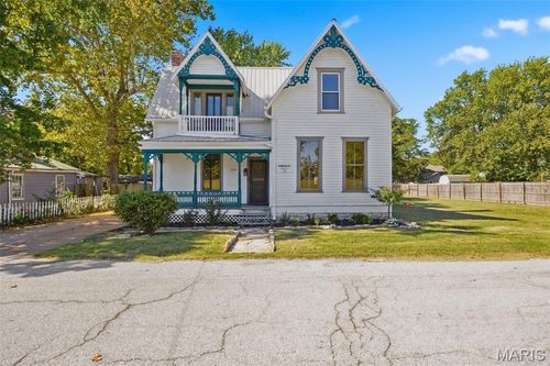 6033 Front St, Imperial, MO, 63052-3728 | Card Image