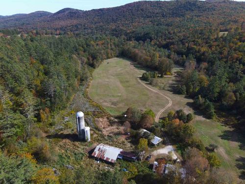 127 Trombley Rd, Andover, VT, 05143-9096 | Card Image
