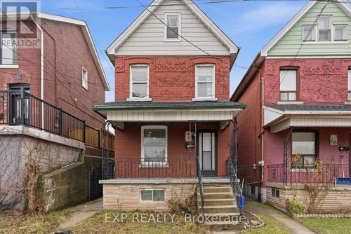191 Queen Street N, Hamilton (Strathcona), ON, L2E7K8 | Card Image