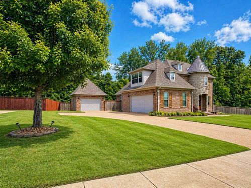 110 Green Meadows Blvd, Munford, TN, 38058-2501 | Card Image