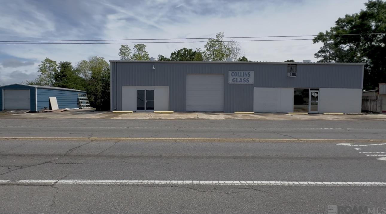 Commercial Sale in Napoleonville 2