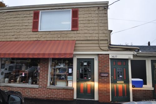 5629 Main St, Williamsville, NY, 14221-5450 | Card Image