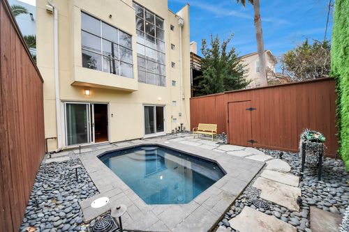 6402 Taggart St, Houston, TX, 77007-2053 | Card Image