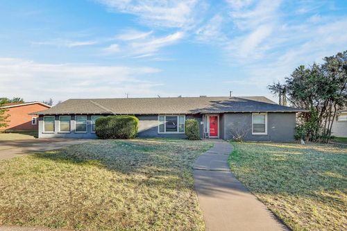 3204 Sentinel Dr, Midland, TX, 79701-3860 | Card Image