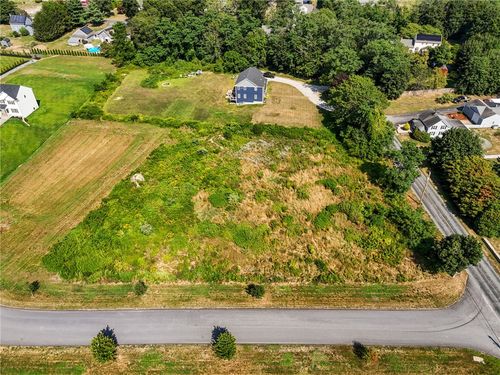 1 Veader Farm Rd, Rehoboth, MA, 02769-1650 | Card Image