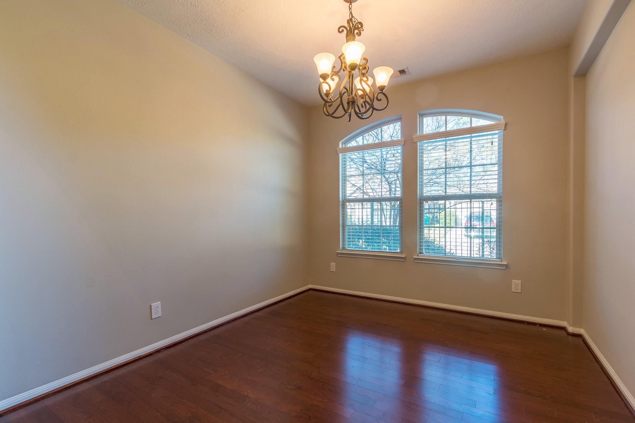 Residential Lease in The Woodlands 4