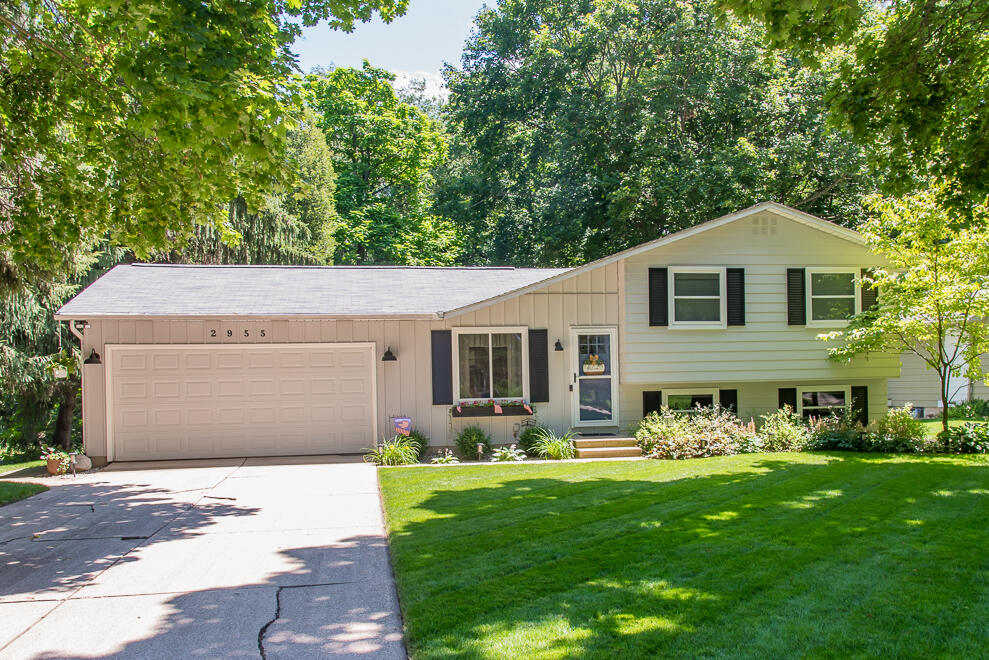 Sunset Rd, Kalamazoo, MI 49009