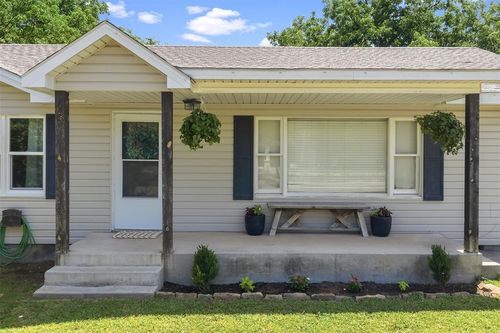 1126 W 12th St, Sulphur, OK, 73086-3414 | Card Image