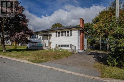 951 Rocky Bluff Terr, House other with 3 bedrooms, 2 bathrooms and null parking in Saint John NB | Image 2