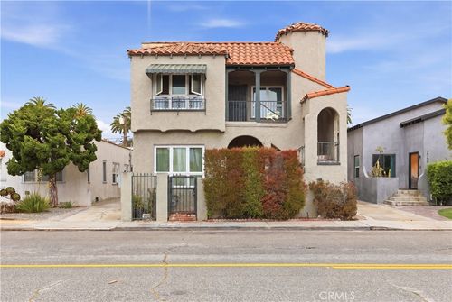 2744 S Redondo Blvd, Los Angeles, CA, 90016 | Card Image