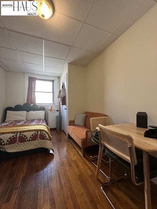 apt-505-505 Beacon St, Boston, MA, 02215-3212 | Card Image