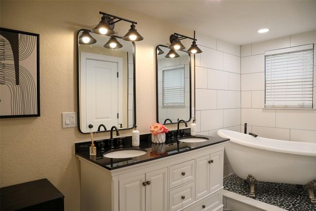 850 13 Th Ave N, House other with 3 bedrooms, 4 bathrooms and null parking in St Petersburg FL | Image 9