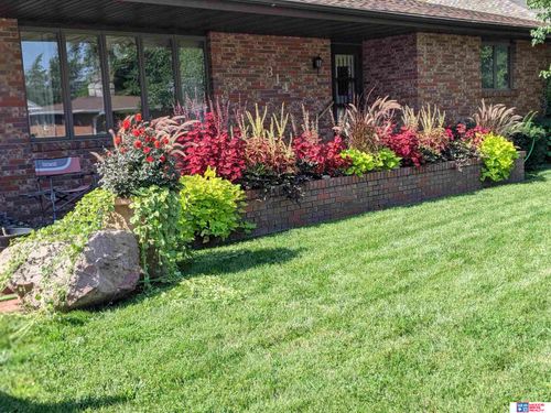 314 Regency Dr, York, NE, 68467-1138 | Card Image