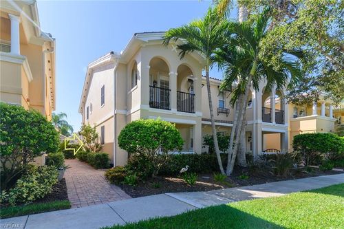 8044 Josefa Way, NAPLES, FL, 34114-2613 | Card Image