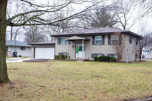 3490 Warwick Ct, Canfield, OH, 44406-9224 | Card Image