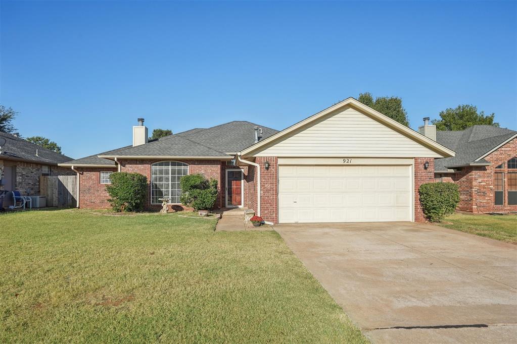 Kirk Way, Mustang, OK 73064