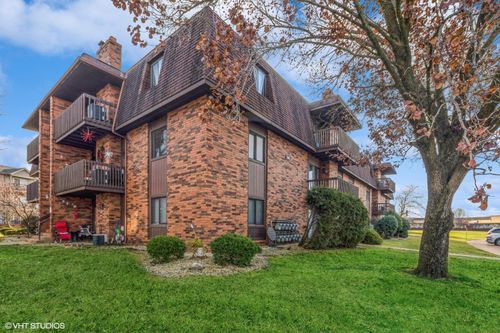 apt-207-2109 Porte Deleau Ct, Highland, IN, 46322-3730 | Card Image