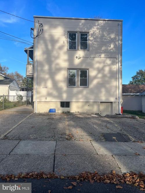 apt-a-3200 Calvert Ave, HADDON TOWNSHIP, NJ, 08107-1856 | Card Image