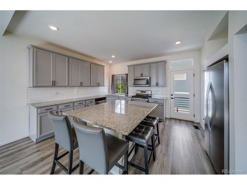12833 Tamarac Way, Thornton, CO, 80602-8333 | Card Image