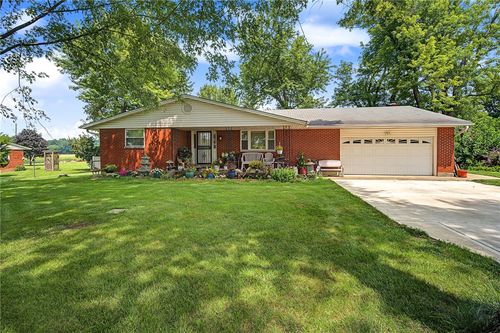 2305 Ross Rd, Tipp City, OH, 45371-9150 | Card Image