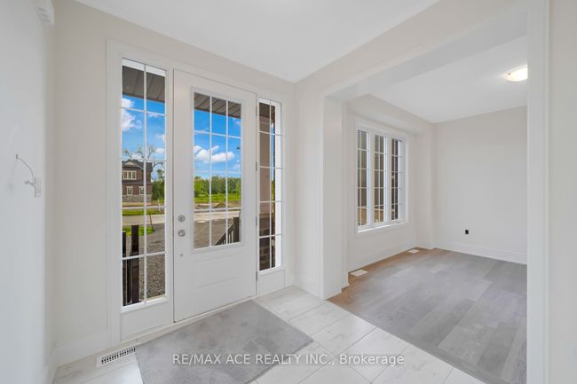 81 Golden Meadows Dr, House other with 4 bedrooms, 4 bathrooms and 6 parking in Otonabee ON | Image 4