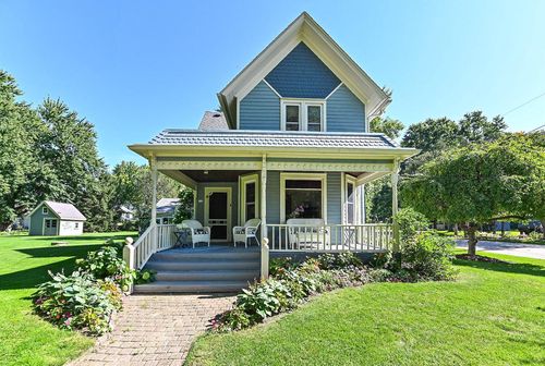 118 E Main Street, Wales, WI, 53183 | Card Image