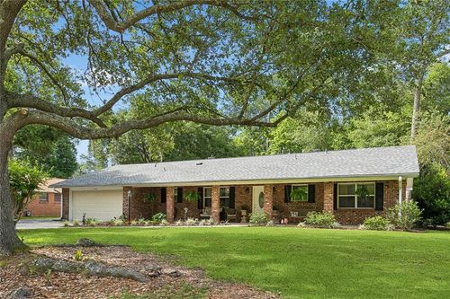 105 Country Club Blvd, Slidell, LA, 70458-1306 | Card Image