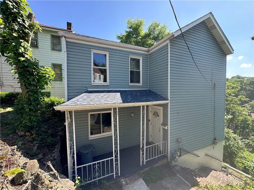 417 Lawn St, Oakland, PA, 15213-4215 | Card Image