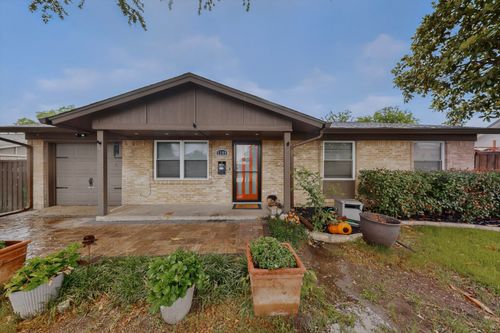 2309 Fyke Rd, Carrollton, TX, 75006-7705 | Card Image