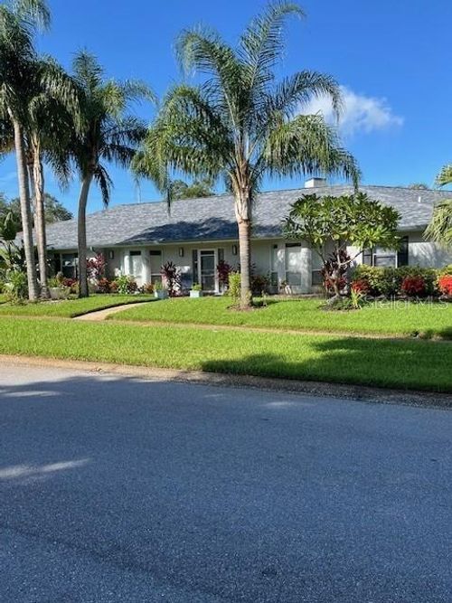1647 Windsor Dr, CLEARWATER, FL, 33755-1367 | Card Image