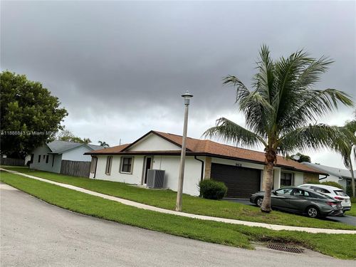 9631 Nw 42nd Ct, Sunrise, FL, 33351-7646 | Card Image