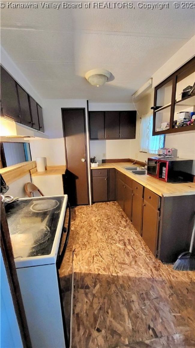 11241 Spencer Rd, House other with 3 bedrooms, 2 bathrooms and null parking in Le Roy WV | Image 10