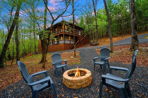 184 Virginia Pine Place, Broken Bow, OK, 74728 | Card Image